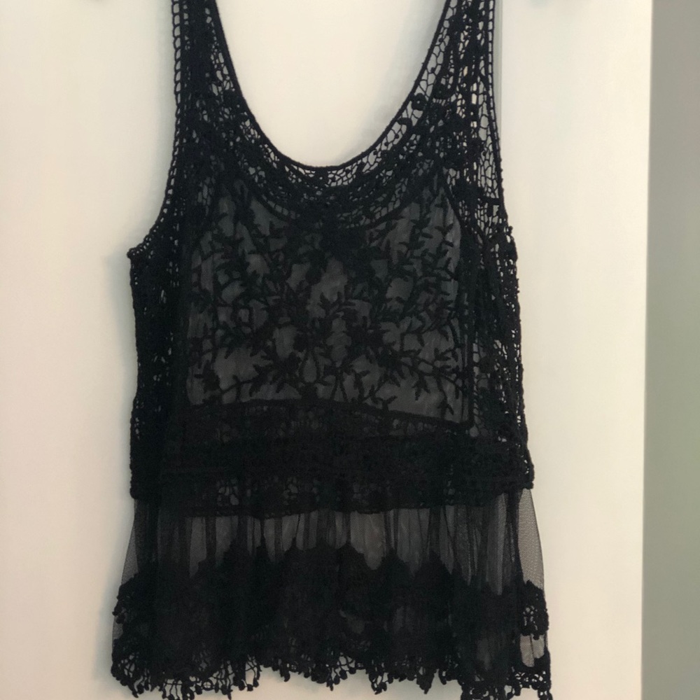 Express Lace tank